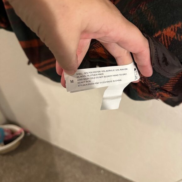 Ashley Outerwear Wool Blend Green and Orange Button Up Plaid Shacket - Picture 11 of 12